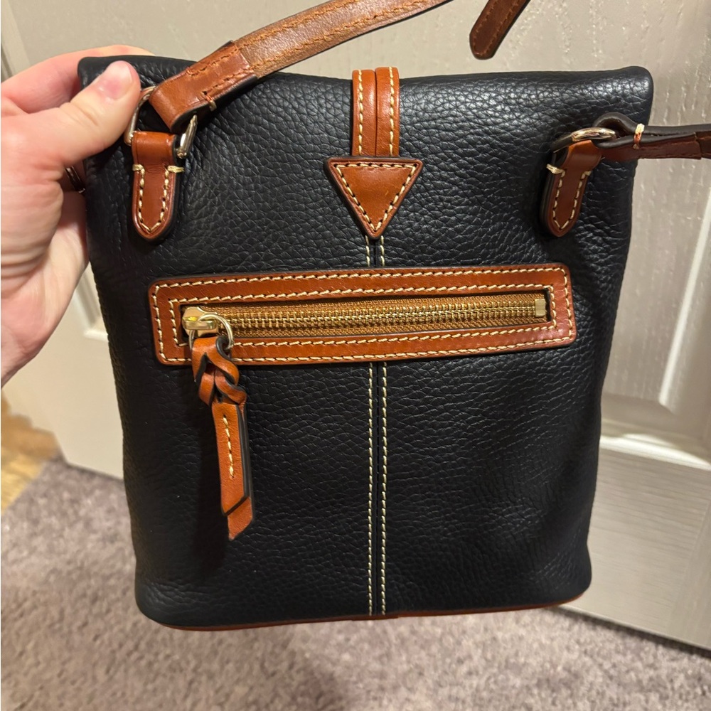 Dooney & Bourke Black Leather Crossbody with Brown Trim - Picture 2 of 3